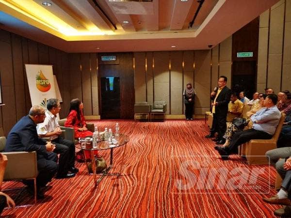 Teresa Kok ketika sesi dialog bersama pengusaha sawit.