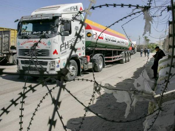 Israel sekat penghantaran bahan  api ke Gaza