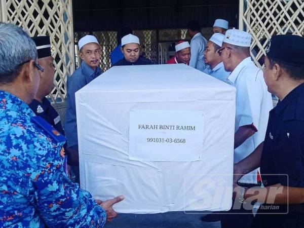 Salah seorang mangsa, Farah Rahim, 20, meninggal dunia akibat wabak yang menyerang orang asli Kuala Koh.