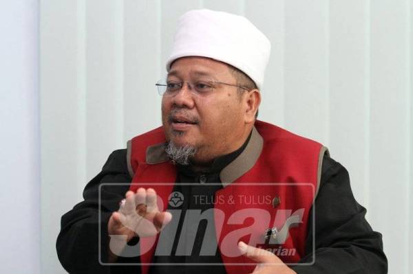 USTAZ MOHD ZAINAL