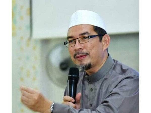 USTAZ FAUZI
