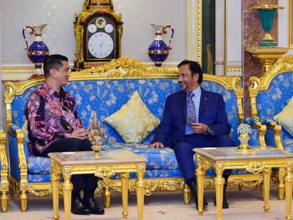 Paparan Twitter Azmin. - Foto Twitter @AzminAli