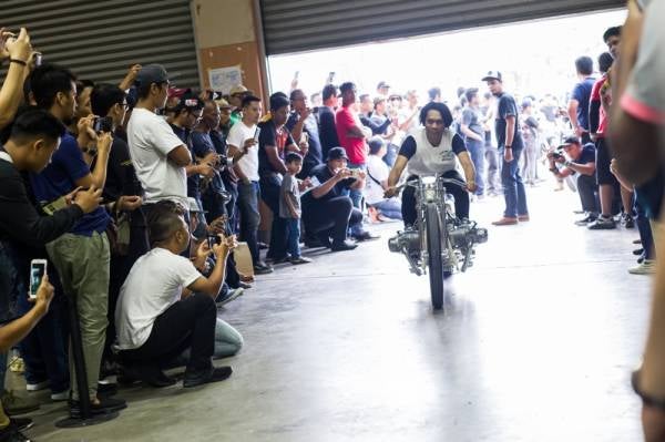 PAMERAN AOS bakal menampilkan pelbagai pameran motosikal dan kereta yang diubahsuai di MAEPS, Serdang.