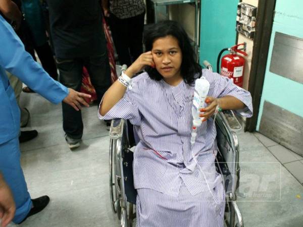 Nor Syawalina yang terselamat dalam kebakaran dan kini dirawat di HTAA.