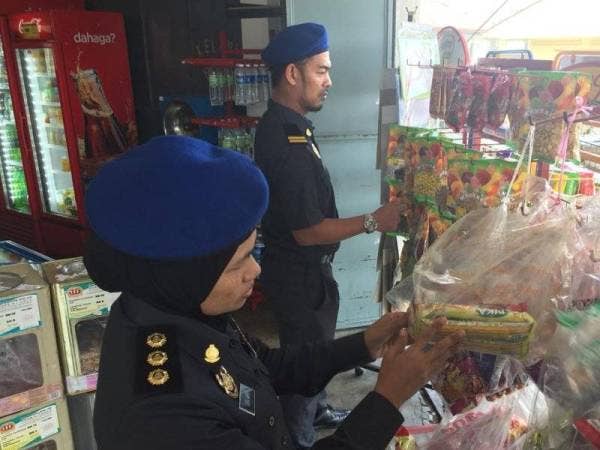 Pemeriksaan dijalankan anggota penguat kuasa KPDNHEP Jerantut di daerah ini bermula Isnin lalu.
