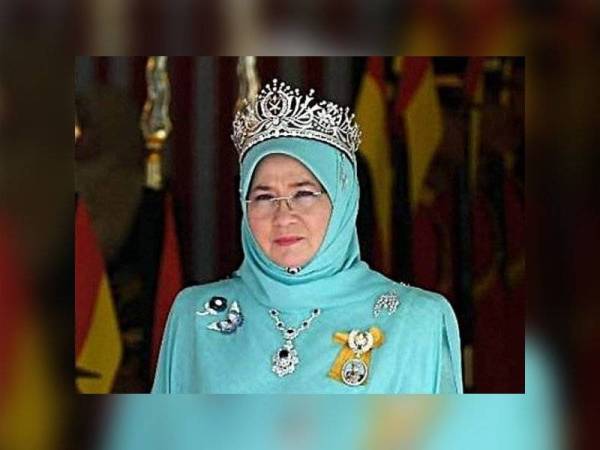 Tengku mahkota pahang isteri ketiga Tengku Hassanal