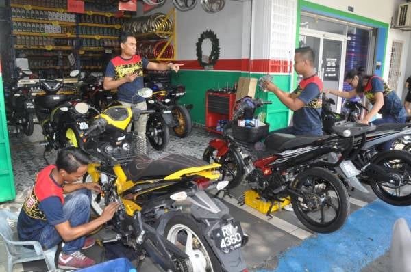 GGR Machine sentiasa teliti agar hasilnya dapat memberi kepuasan kepada setiap pelanggan.