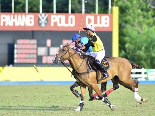 - Foto http://www.bernamaradio.com.my