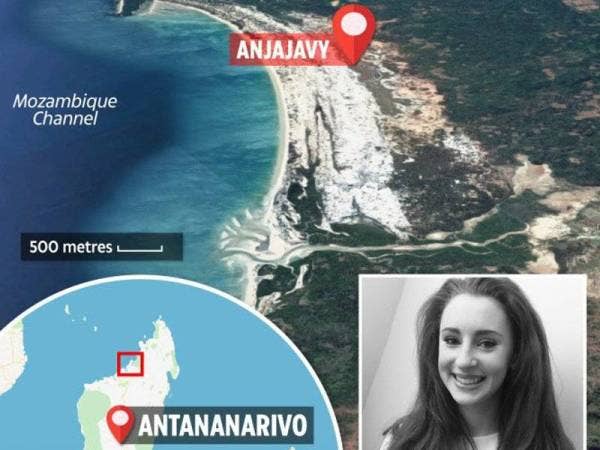 Alana Cutland terjun dari pesawat di Madagascar.