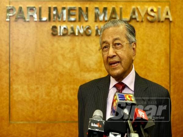 Dr Mahathir - FOTO ZAHID IZZANI