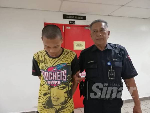 Tertuduh, Muhammad Asrah mengaku salah memiliki dadah jenis methamphetamine pada Disember tahun lalu.