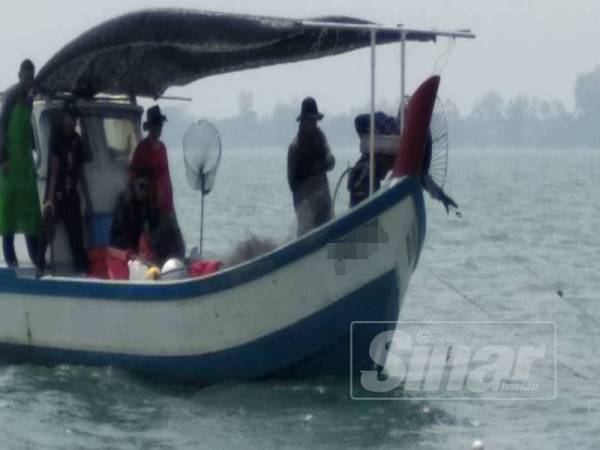 Bot nelayan warga asing ditahan dan didapati tinggal di negara ini melebihi masa masa yang dibenarkan.