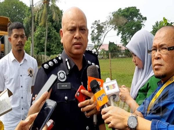 Anuar ketika ditemui pemberita akan menggerakan semua elemen polis bagi memburu suspek.