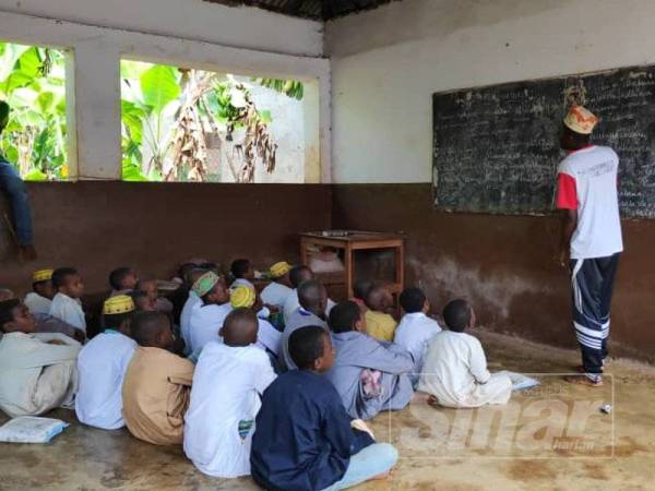 Pendedahan ilmu agama dalam kalangan masyarakat di Tanzania diterapkan sejak usia kecil lagi.