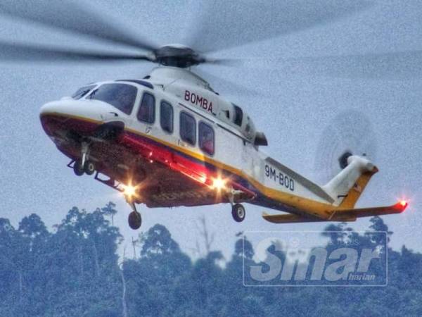 Keadaan cuaca semakin gelap turut menyukarkan operasi menggunakan unit udara.
