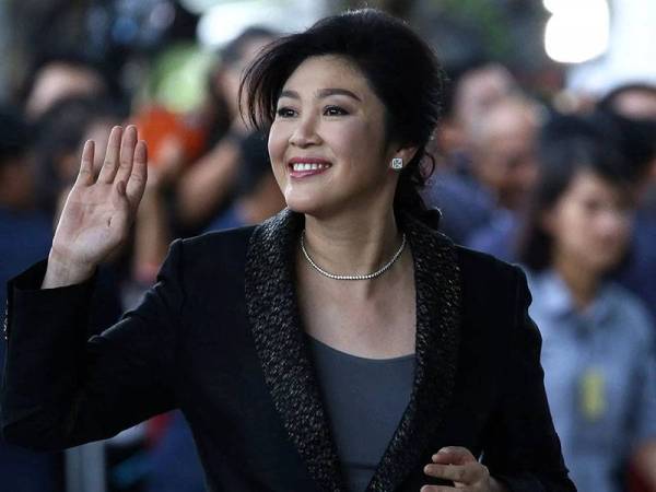 Yingluck meninggalkan Thailand pada 2017 selepas berdepan tuduhan kecuaian menjalankan tugas.