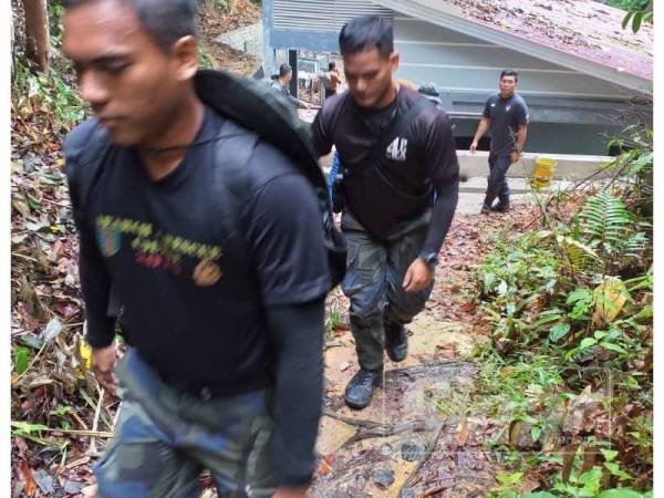 Operasi SAR yang masuk hari kesembilan hari ini diteruskan walaupun dalam keadaan hujan sejak pagi tadi.