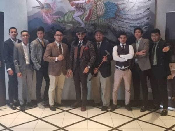 Calon temuduga turut sama mengikut tema ditetapkan penemuduga.