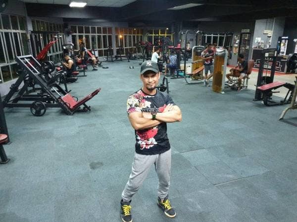 GIMNASIUM Musclemax milik Eddy mempunyai pengaliran udara yang baik. 