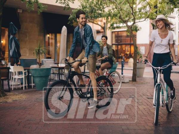 KAJIAN mendapati lelaki Sepanyol lebih gemar beriadah selepas waktu bekerja berbanding wanita.