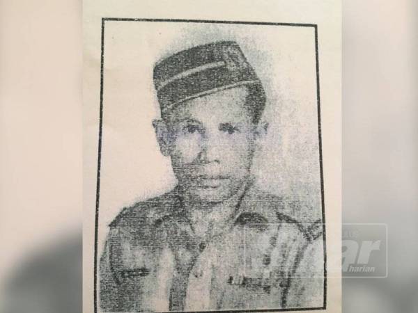 Gambar kenangan sewaktu berkhidmat di bawah Rejimen Askar Melayu Diraja (RAMD)