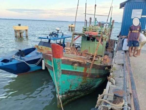 Kapal yang dirampas dalam operasi dijalankan PPM Wilayah 4 Sabah petang Selasa lalu.
