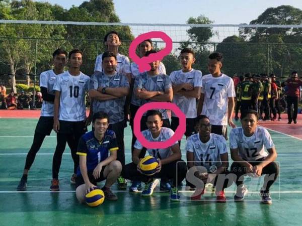 Gambar kenangan mangsa bersama rakan-rakan.