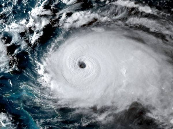 Dorian dijangka bergerak ke pantai timur AS selepas membadai Bahamas.