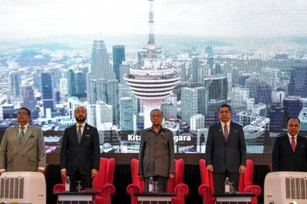 Dr Mahathir hadir pada Perasmian Konvensyen Padi Kebangsaan 2019 di salah sebuah hotel terkemuka hari ini. -Foto Bernama