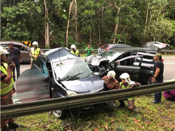 Penuntut maut kenderaan bertembung