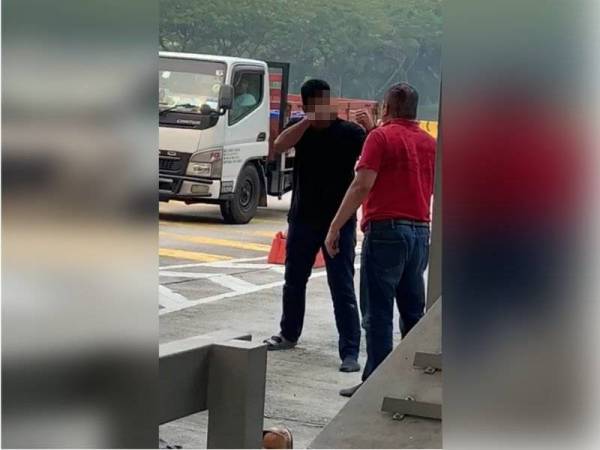 Kejadian berlaku di Plaza Tol Bukit Kiara semalam.