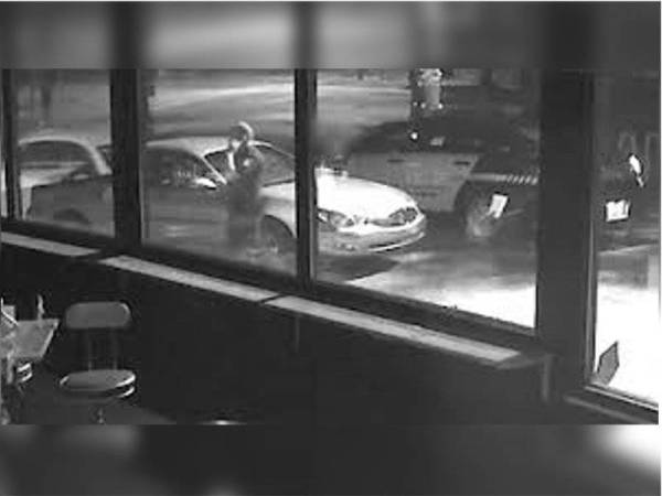 Kanak-kanak berusia 11 tahun itu berhenti di kawasan parkir sebuah restoran setelah isyarat GPS gagal berfungsi. - Foto New York Post