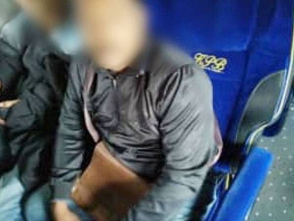 PATI ditahan dalam pemeriksaan Ops Bersepadu di R&R Gunung Semanggol semalam.