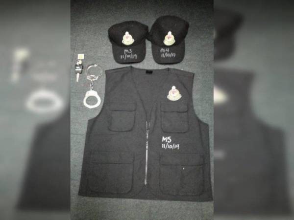 Antara barangan yang dirampas selepas penahanan suspek. - Foto ihsan IPD PJ