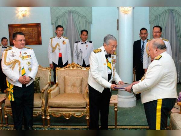 Perkataan Keling Yang Digunakan Oleh Tun Mahathir Surat Khabar Nanban