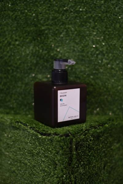 ANTARA produk kecantikan yang membantu melindungi dan menyeimbangkan kulit wajah persis wanita Korea.