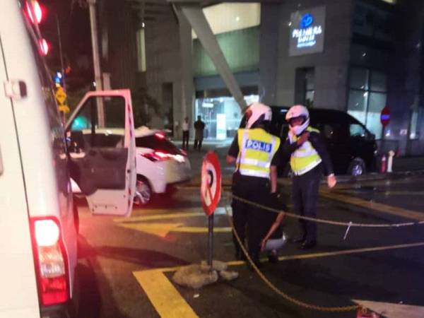 Suspek berusia 51 tahun berjaya ditahan di Jalan TAR, Kuala Lumpur, tengah malam Sabtu lalu.