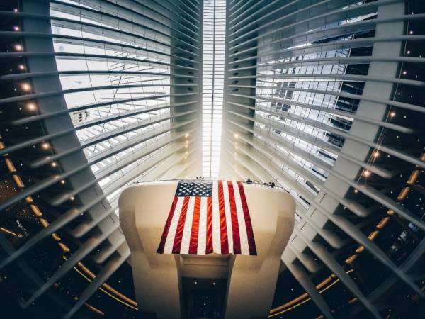 KAJIAN CIGI-IPSOS 2018 menunjukkan perubahan signifikan dalam pasaran dunia apabila lebih 59 peratus rakyat Amerika Syarikat kini sudah menerima sistem cip dan kad pin (EMV).