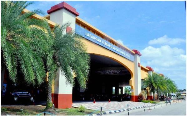 20 ketam bulu yang masih hidup seberat 5kg dirampas di Lapangan Terbang Sultan Ismail Petra (LTSIP) di sini kelmarin.