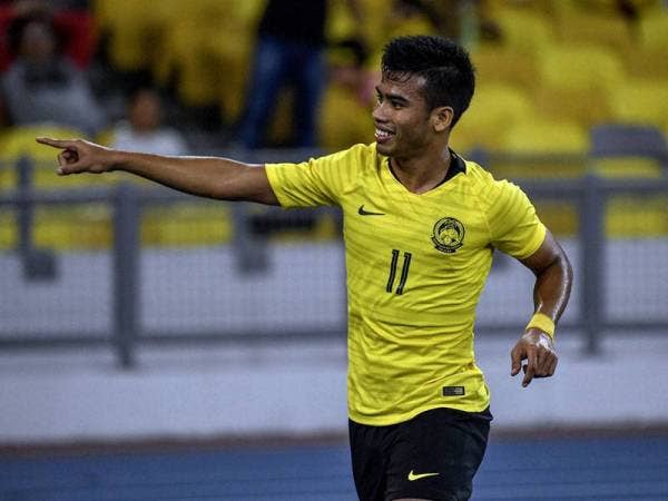 Pemain Malaysia Muhammad Safawi Rasid meraikan kejayaan setelah menjaringkan gol pada perlawanan persahabatan antarabangsa Tier Satu menentang pasukan Tajikistan di Stadium Nasional Bukit Jalil malam ini.- Foto Bernama