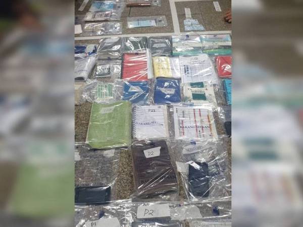 Antara buku dan risalah yang berkaitan ajaran sesat dirampas.