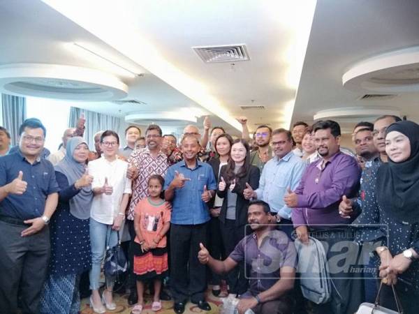 Kula Segaran (tengah) pada Program Safety and Health Talk di Hotel Kinta Riverfront hari ini.