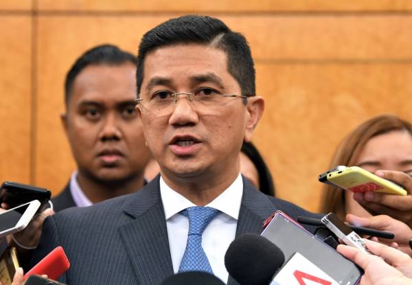 Mohamed Azmin - Foto fail Bernama