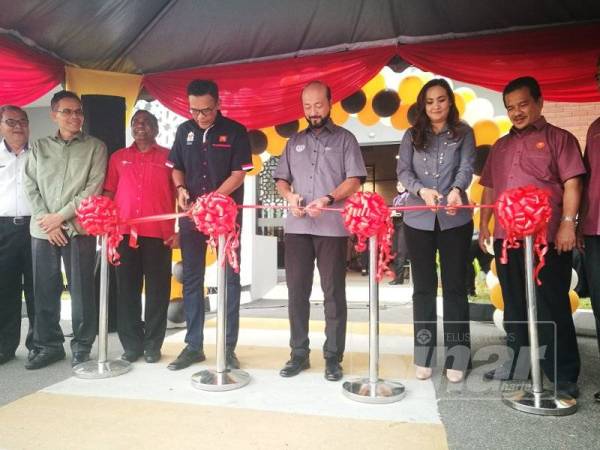 Mukhriz ketika melancarkan Program Komuniti McDonald's peringkat negeri Kedah 2019 di Mc Donald's Pandu Lalu Amanjaya Sungai Petani hari ini.