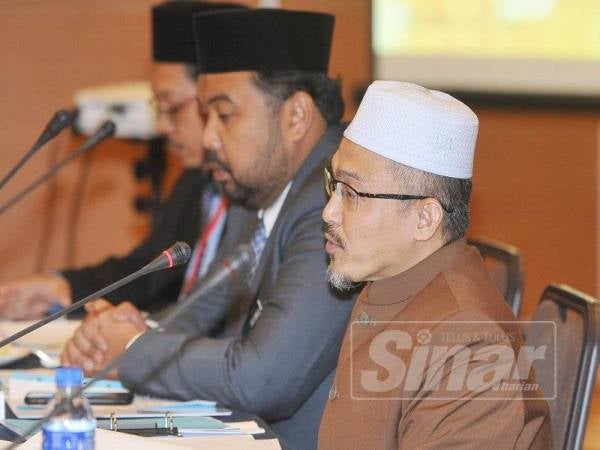 Yang Dipertua Yadim, Nik Omar Nik Ab Aziz menyampaikan ucapan pada mesyuarat Jawatankuasa Teknikal Bidang Kerjasama 6. - Foto Sinar Harian ROSLI TALIB