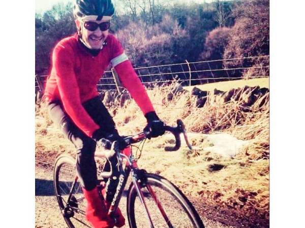 Willey gemar menunggang basikal ketika masih sihat.