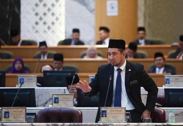 Menteri Besar Johor, Datuk Dr Saharuddin Jamal 