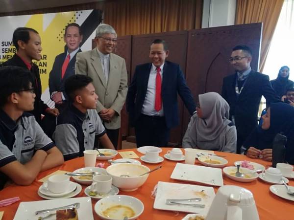 Kerajaan Negeri Sembilan beri sumbangan RM350,000 kepada USIM bagi menguruskan agenda kesukarelawanan.
