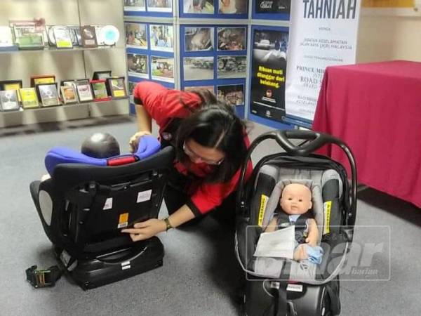 Antara jenis kerusi keselamatan yang perlu dipasang dalam kenderaan.