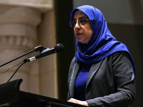 Latheefa ketika berucap dalam Forum 'Unmasking The Corrupt Through Beneficial Ownership Transparency hari ini. - Foto Bernama